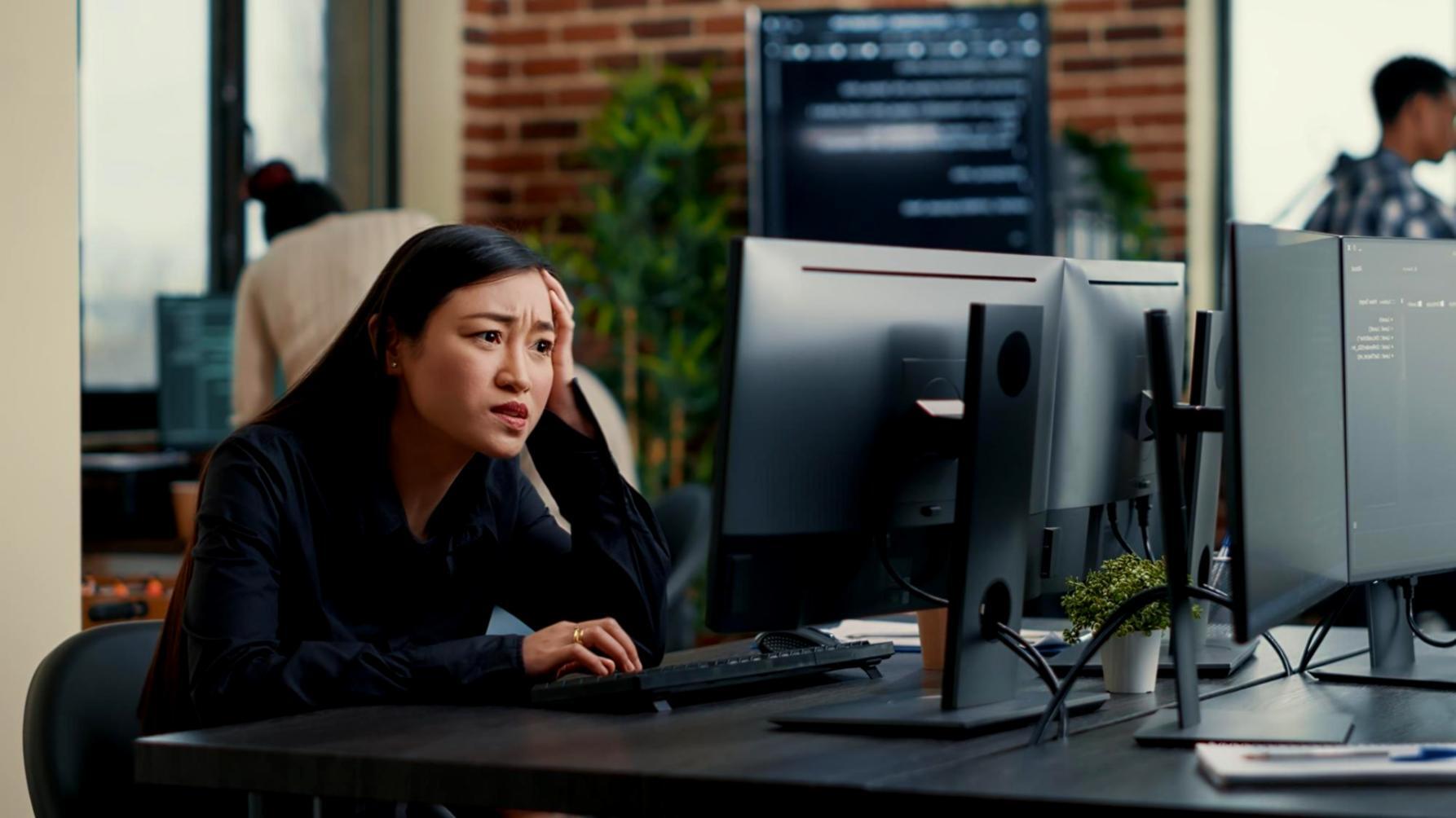 Instructor demonstrating smart contract development and testing practices