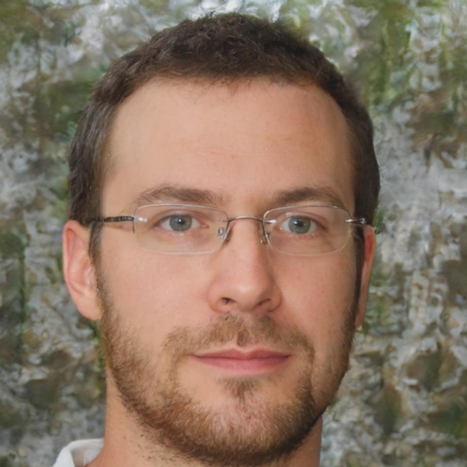 Portrait of Tomaž Bergström, blockchain architect